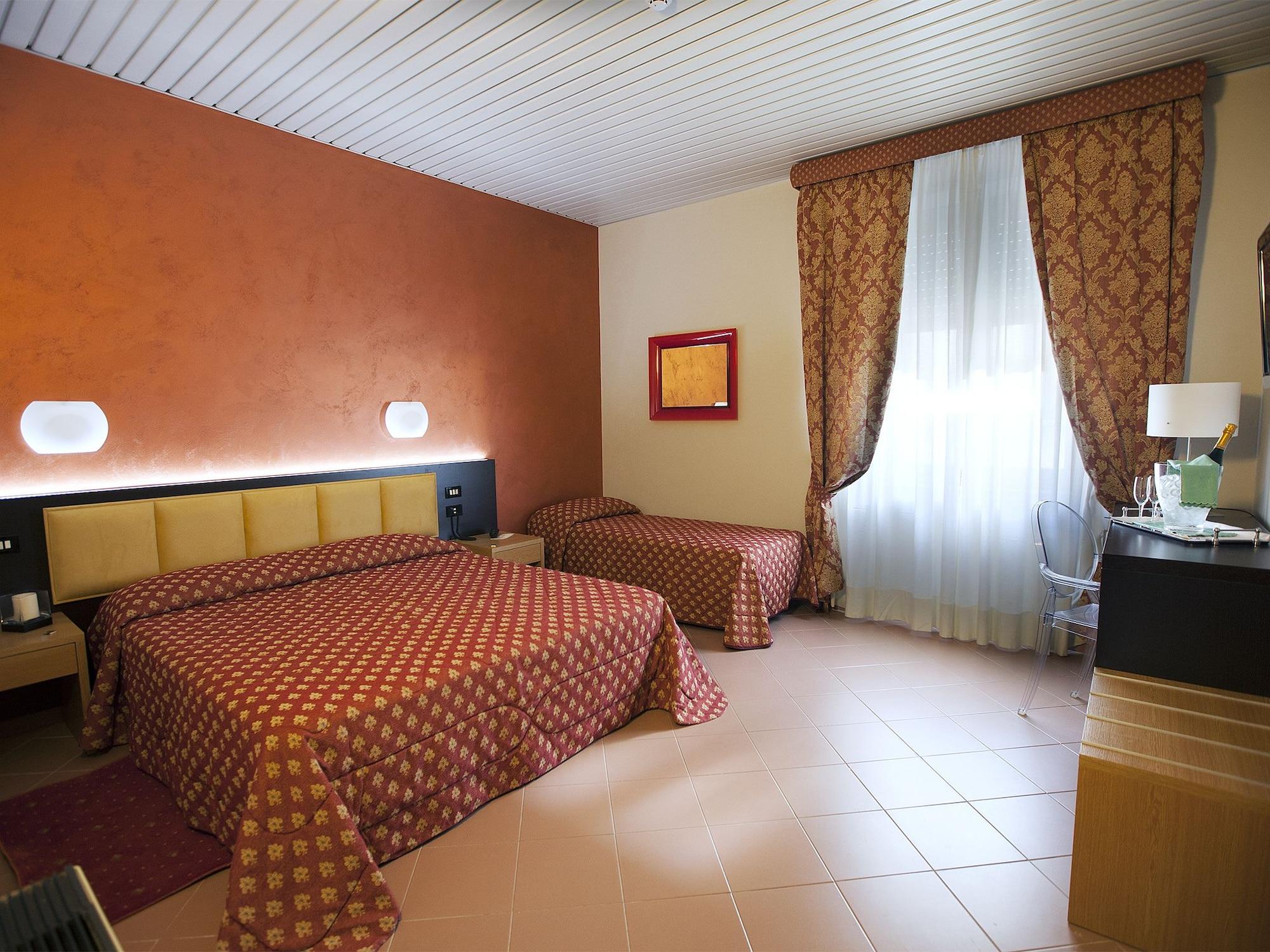 Hotel Vittoria Trapani Esterno foto