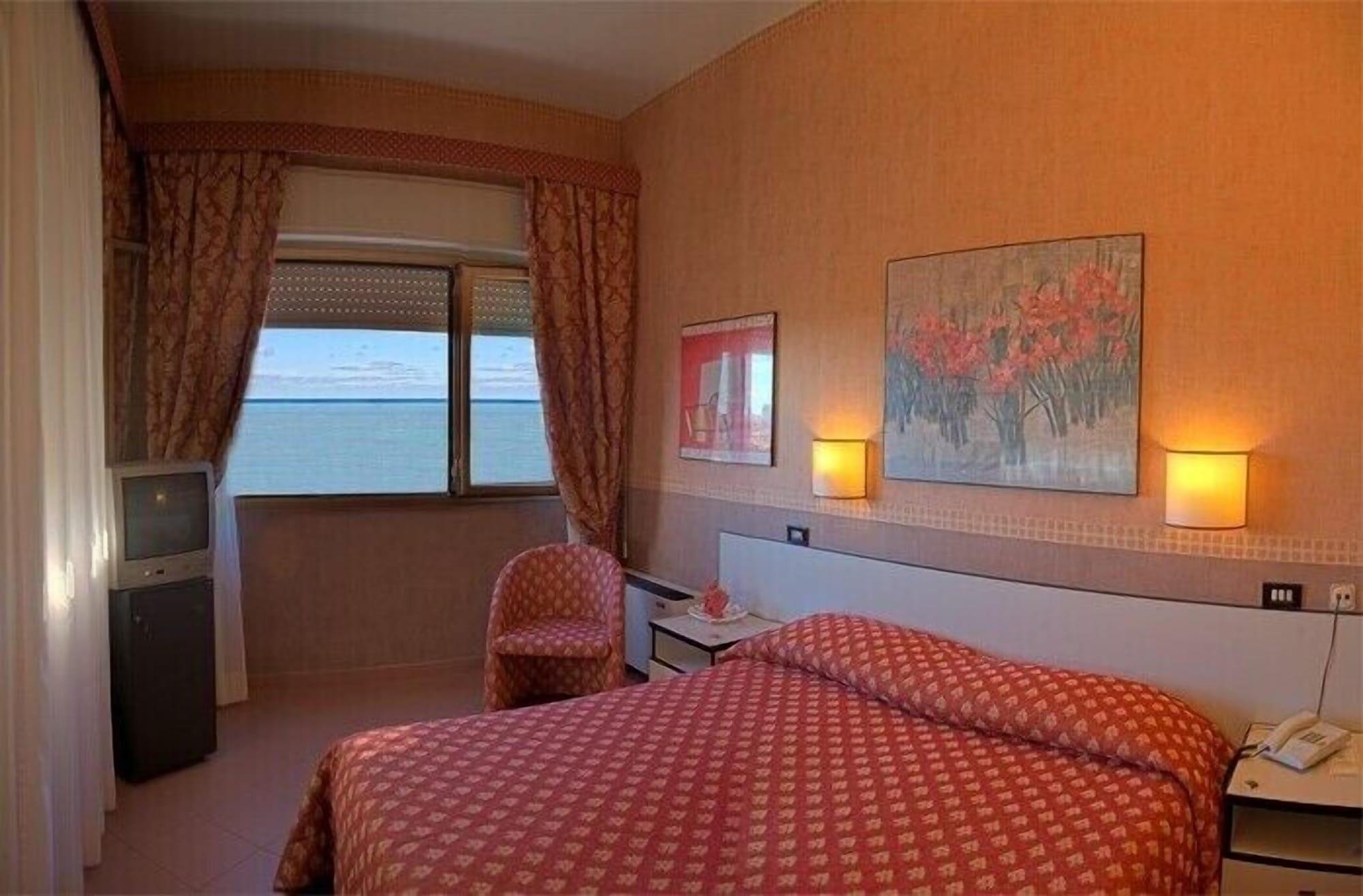Hotel Vittoria Trapani Esterno foto