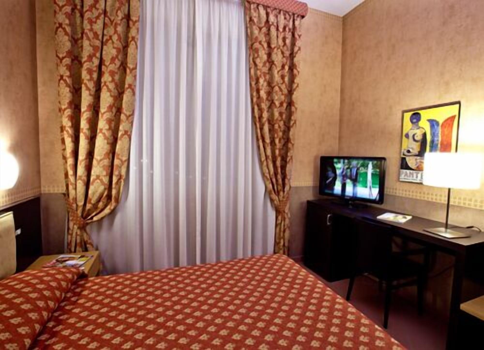 Hotel Vittoria Trapani Esterno foto