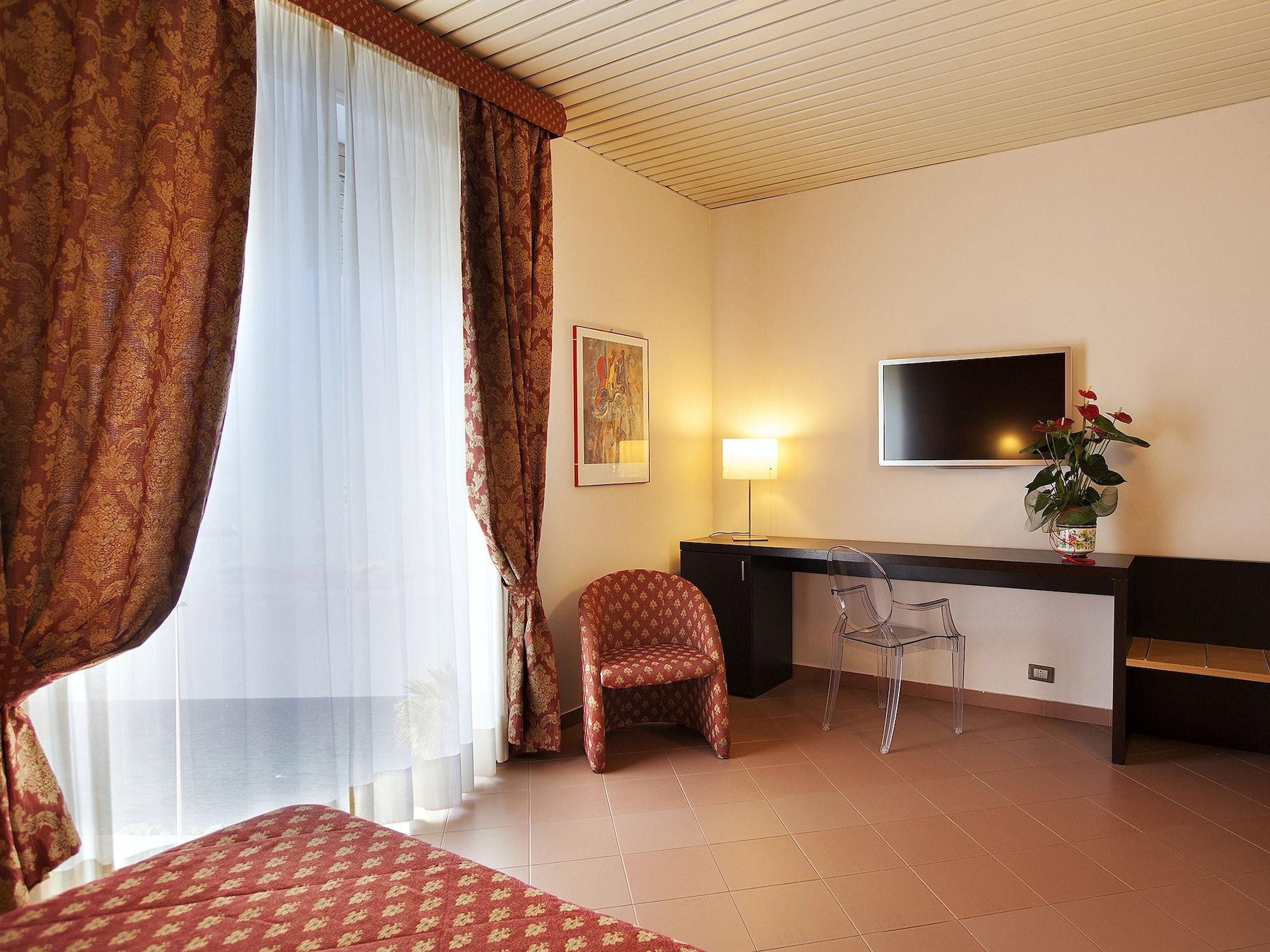 Hotel Vittoria Trapani Esterno foto