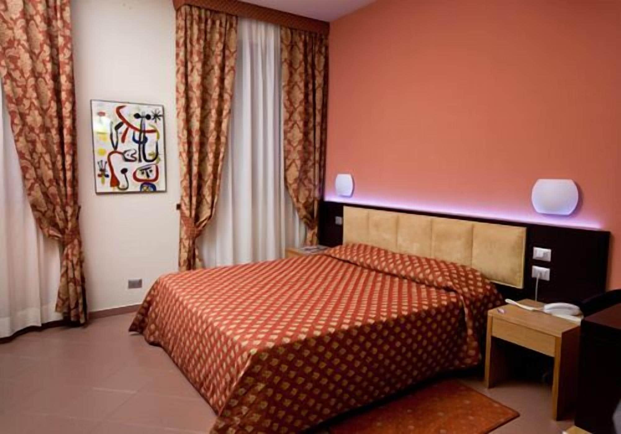 Hotel Vittoria Trapani Esterno foto