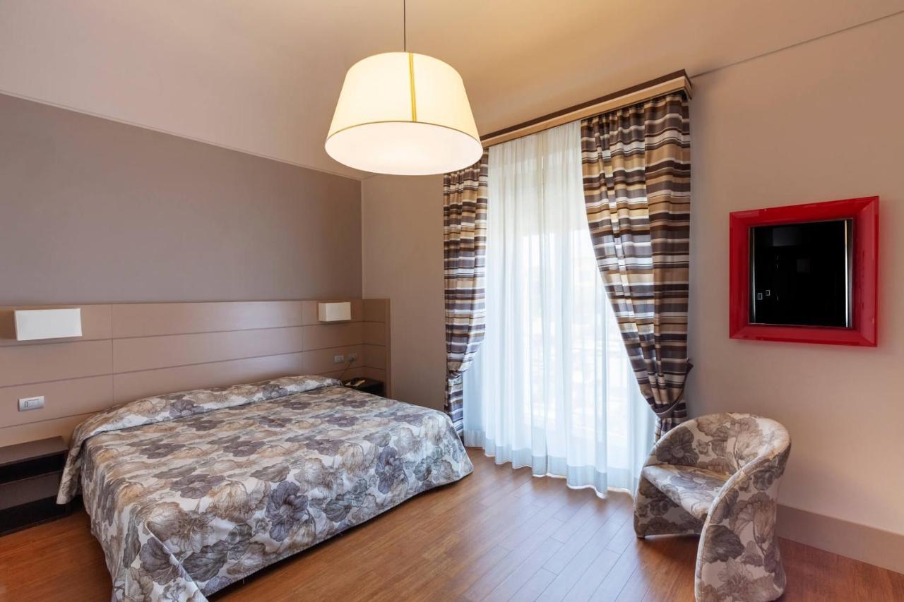 Hotel Vittoria Trapani Esterno foto