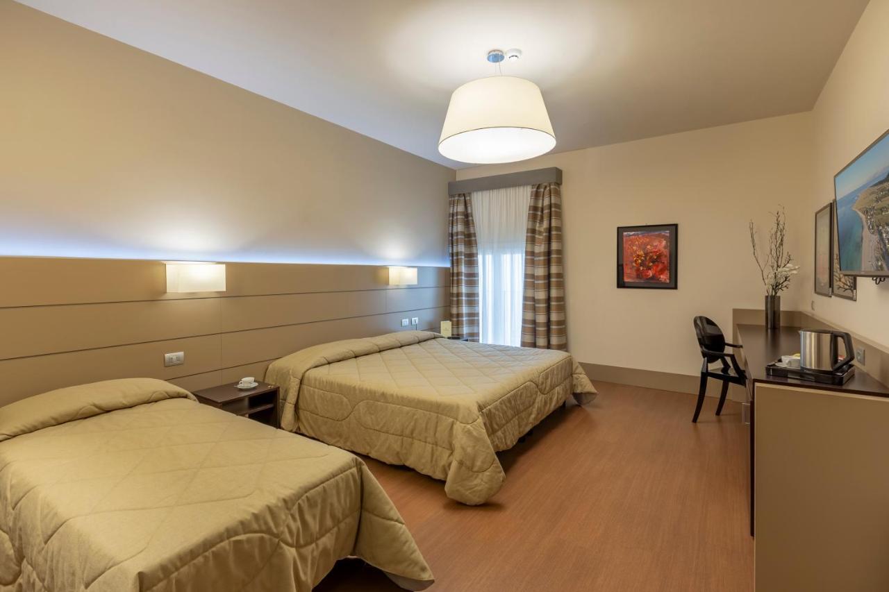 Hotel Vittoria Trapani Esterno foto